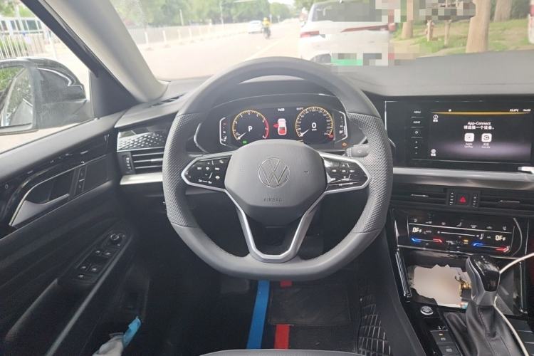Used Volkswagen Passat 2024 330TSI Elite Edition Steering Wheel