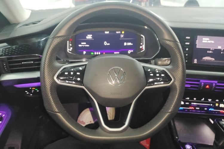 Used Volkswagen Passat 2024 330TSI Starry Elite Edition Steering Wheel