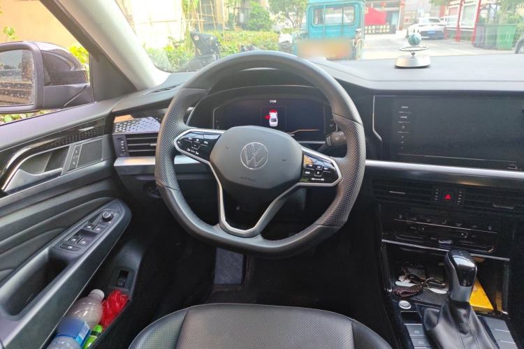 Used Volkswagen Passat 2024 380TSI Elite Edition Steering Wheel