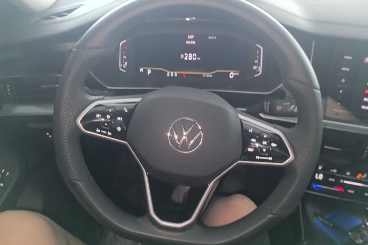 Used Volkswagen Passat 2024 330TSI Elite Edition Steering Wheel