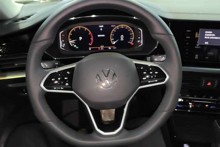 Used Volkswagen Passat 2024 380TSI Elite Edition Steering Wheel