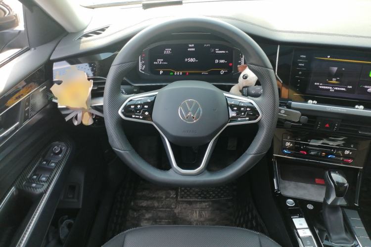 Used Volkswagen Passat 2024 380TSI Starry Elite Edition Steering Wheel