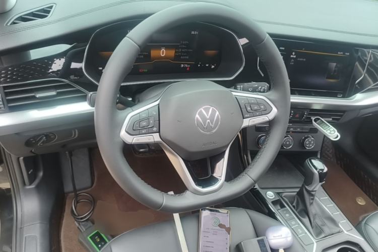 Used Volkswagen Passat 2024 280TSI Business Edition Steering Wheel