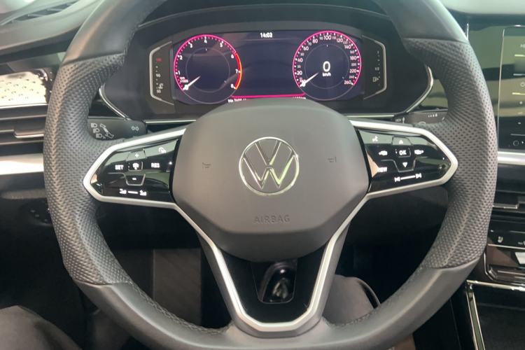 Used Volkswagen Passat 2024 380TSI Elite Edition Steering Wheel