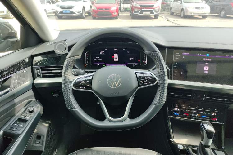 Used Volkswagen Passat 2024 380TSI Starry Luxury Edition Steering Wheel