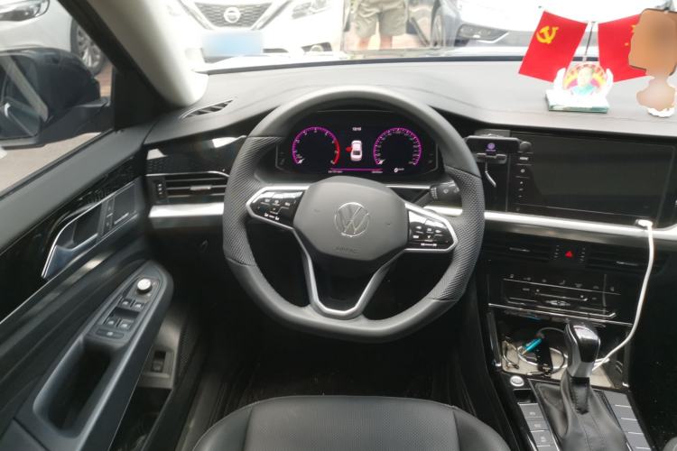 Used Volkswagen Passat 2024 380TSI Starry Dragon Edition Steering Wheel