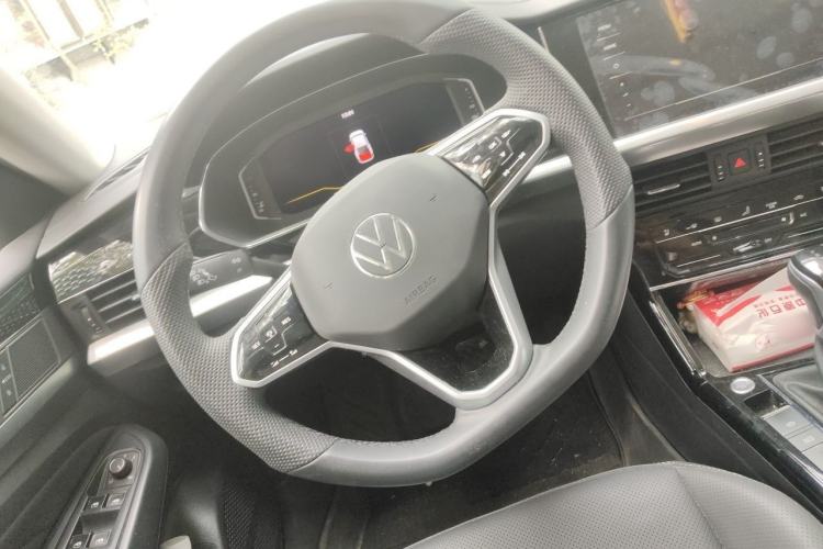 Used Volkswagen Passat 2024 380TSI Elite Edition Steering Wheel