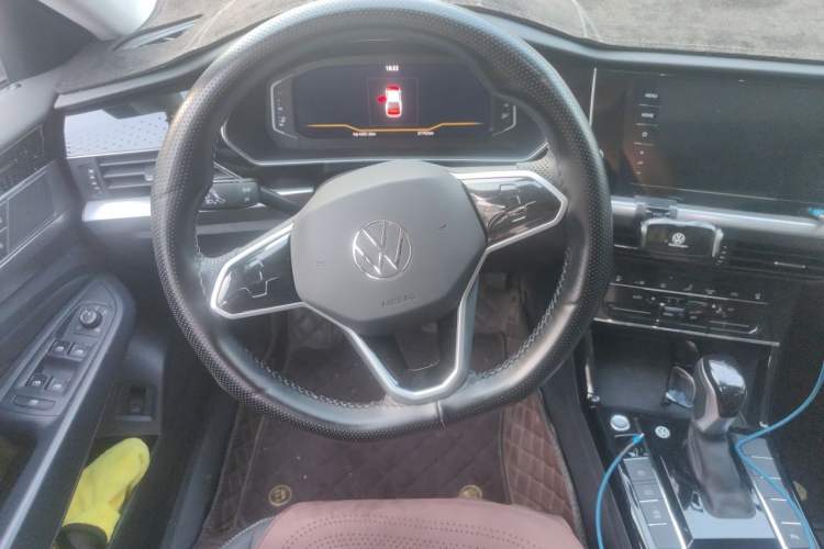 Used Volkswagen Passat 2024 330TSI Starry Elite Edition Steering Wheel