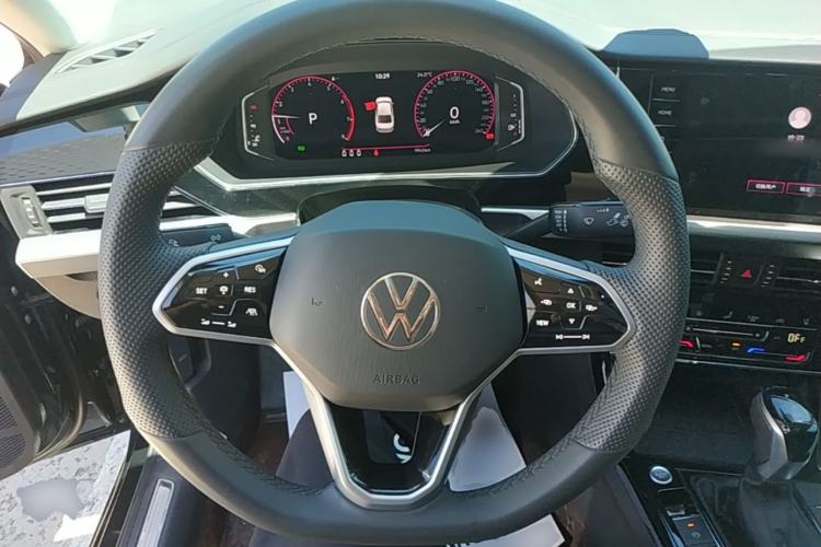 Used Volkswagen Passat 2024 380TSI Starry Luxury Edition Steering Wheel