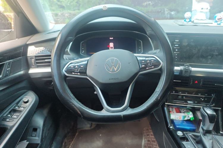Used Volkswagen Passat 2024 330TSI Starry Elite Edition Steering Wheel