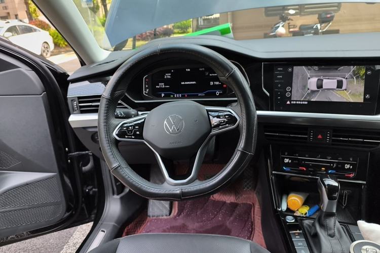 Used Volkswagen Passat 2024 380TSI Starry Luxury Edition Steering Wheel
