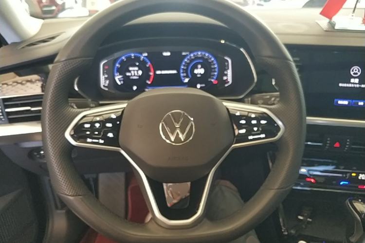 Used Volkswagen Passat 2024 380TSI Starry Luxury Edition Steering Wheel