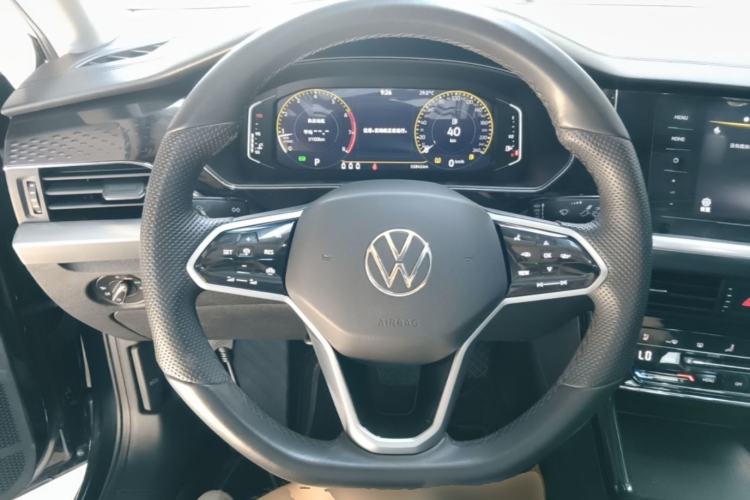 Used Volkswagen Passat 2024 380TSI Starry Elite Edition Steering Wheel