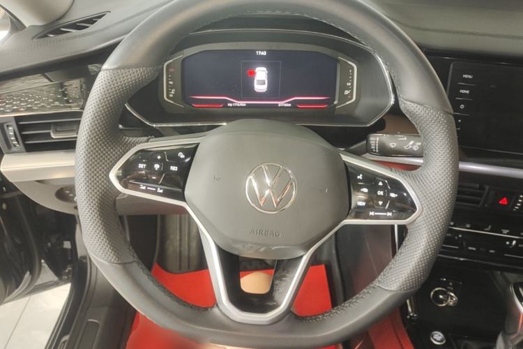 Used Volkswagen Passat 2024 330TSI Elite Edition Steering Wheel
