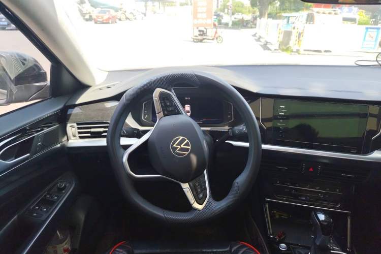 Used Volkswagen Passat 2024 380TSI Elite Edition Steering Wheel