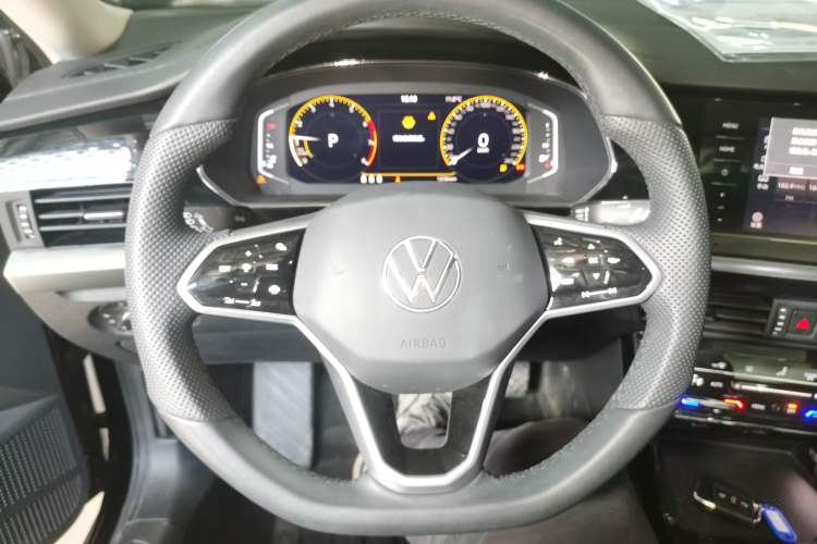 Used Volkswagen Passat 2024 380TSI Elite Edition Steering Wheel