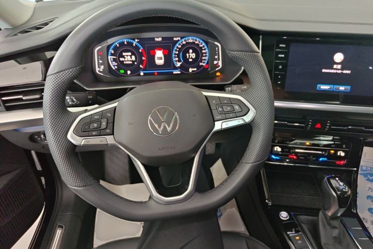 Used Volkswagen Passat 2024 380TSI Starry Dragon Edition Steering Wheel