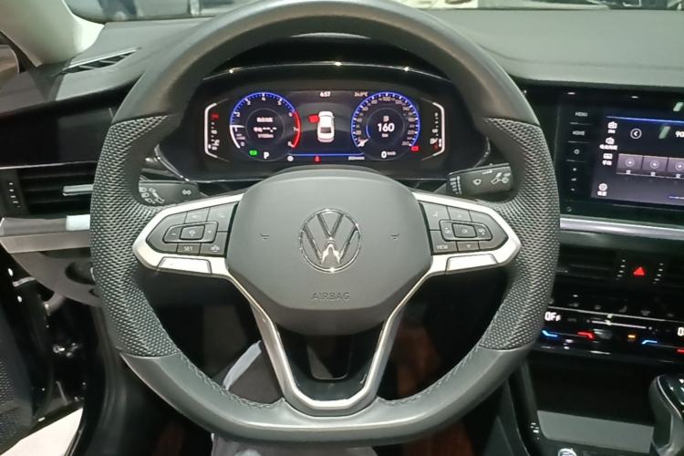 Used Volkswagen Passat 2024 330TSI Starry Elite Edition Steering Wheel