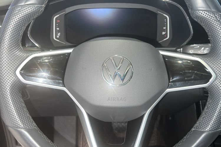 Used Volkswagen Passat 2024 380TSI Starry Elite Edition Steering Wheel