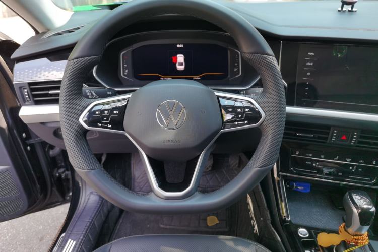 Used Volkswagen Passat 2024 330TSI Starry Elite Edition Steering Wheel