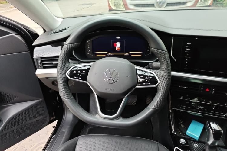 Used Volkswagen Passat 2024 330TSI Starry Elite Edition Steering Wheel