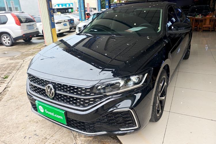 Used Volkswagen Passat 2024 330TSI Starry Elite Edition Guazi used car, China used car export, Used car for sale, Used  cars, Cheapest cars for sale