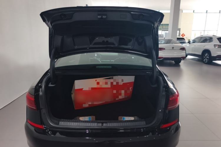 Used Volkswagen Passat 2024 280TSI Business Edition Trunk