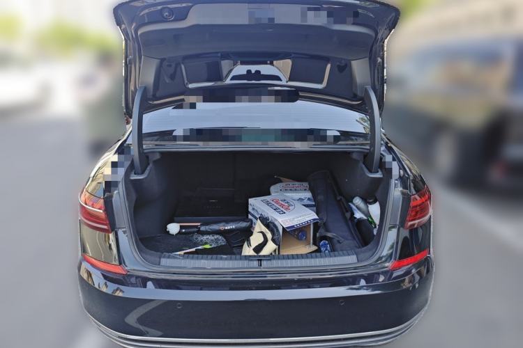 Used Volkswagen Passat 2024 330TSI Elite Edition Trunk