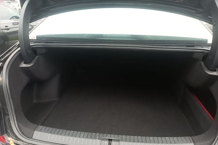 Used Volkswagen Passat 2024 280TSI Business Edition Trunk