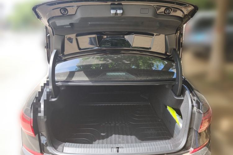 Used Volkswagen Passat 2024 330TSI Elite Edition Trunk