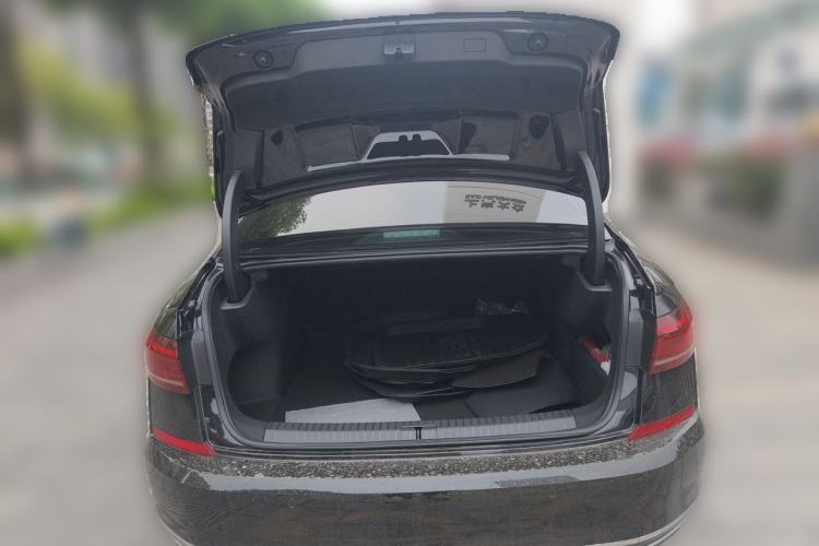 Used Volkswagen Passat 2024 380TSI Starry Dragon Edition Trunk