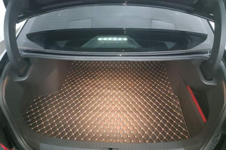 Used Volkswagen Passat 2024 380TSI Elite Edition Trunk