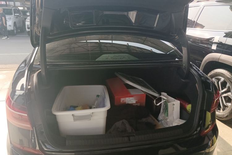 Used Volkswagen Passat 2024 330TSI Elite Edition Trunk