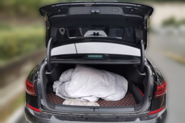 Used Volkswagen Passat 2024 330TSI Elite Edition Trunk
