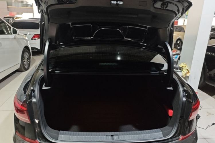 Used Volkswagen Passat 2024 330TSI Starry Elite Edition Trunk