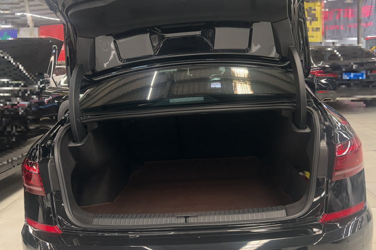 Used Volkswagen Passat 2024 380TSI Dragon Glory Edition Trunk