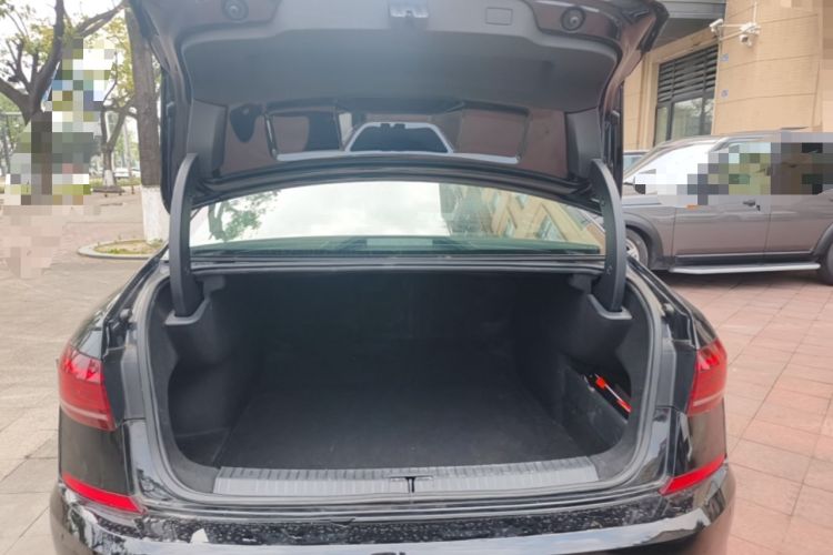 Used Volkswagen Passat 2024 280TSI Business Edition Trunk