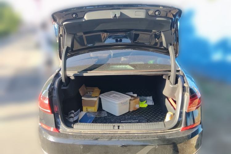 Used Volkswagen Passat 2024 380TSI Elite Edition Trunk