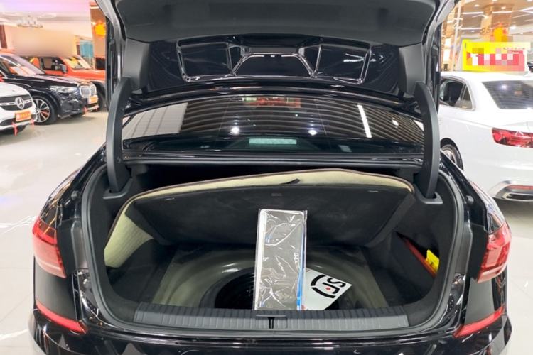 Used Volkswagen Passat 2024 330TSI Starry Elite Edition Trunk