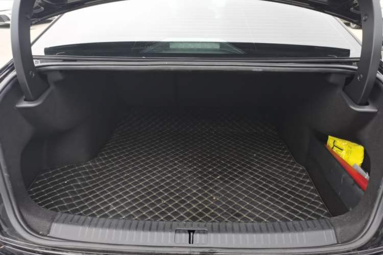 Used Volkswagen Passat 2024 330TSI Starry Elite Edition Trunk