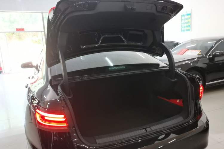 Used Volkswagen Passat 2024 330TSI Elite Edition Trunk