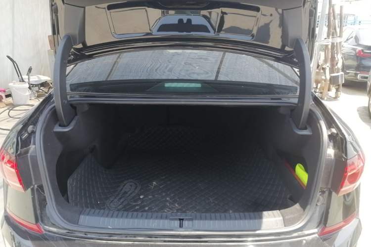 Used Volkswagen Passat 2024 330TSI Starry Elite Edition Trunk