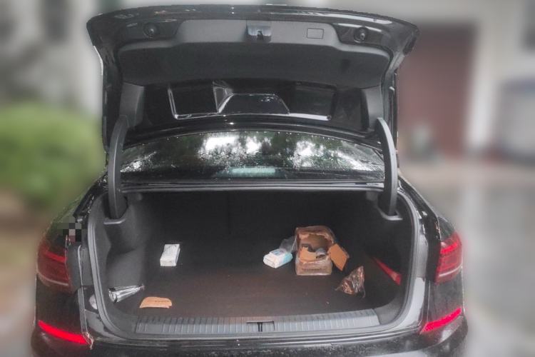 Used Volkswagen Passat 2024 330TSI Elite Edition Trunk