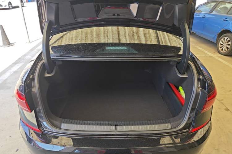 Used Volkswagen Passat 2024 380TSI Starry Dragon Edition Trunk