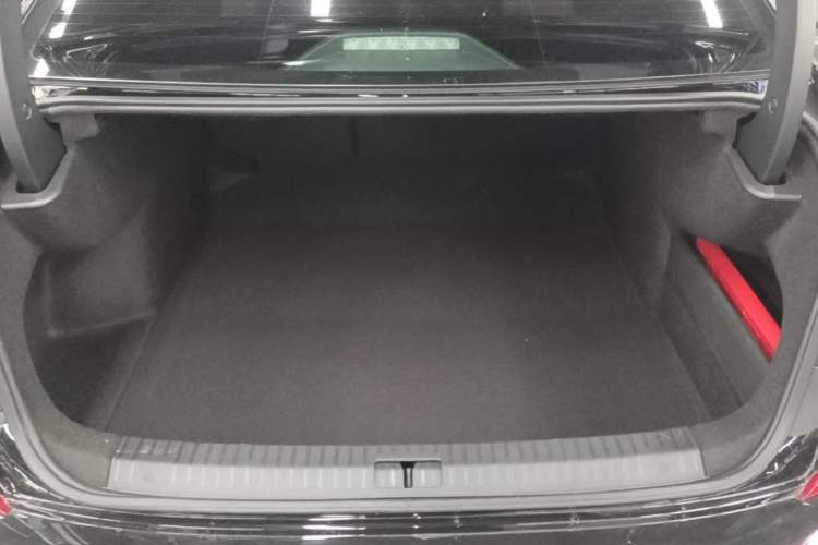 Used Volkswagen Passat 2024 380TSI Dragon Edition Trunk