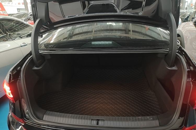 Used Volkswagen Passat 2024 280TSI Business Edition Trunk