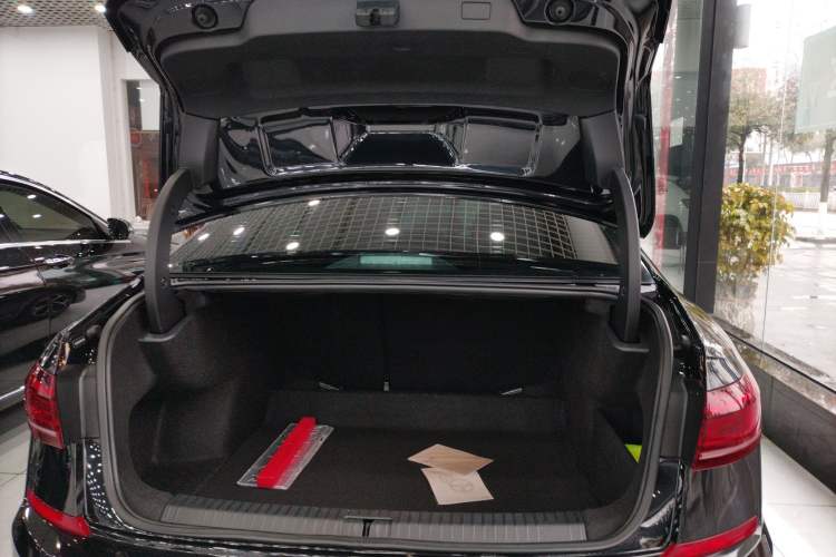 Used Volkswagen Passat 2024 380TSI Starry Dragon Edition Trunk
