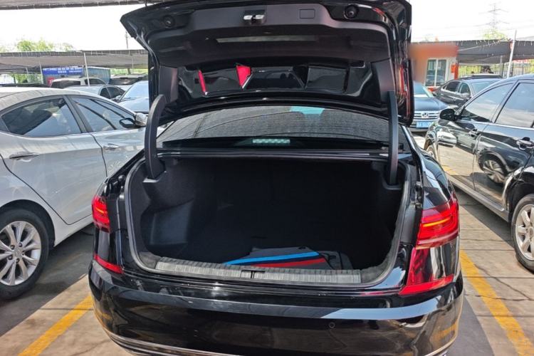 Used Volkswagen Passat 2024 330TSI Elite Edition Trunk