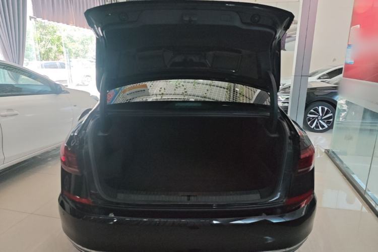 Used Volkswagen Passat 2024 380TSI Elite Edition Trunk