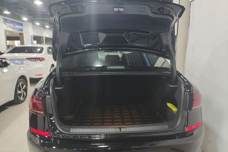 Used Volkswagen Passat 2024 330TSI Starry Elite Edition Trunk